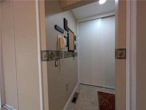 10772 Meadow Trail Strongsville OH 44149