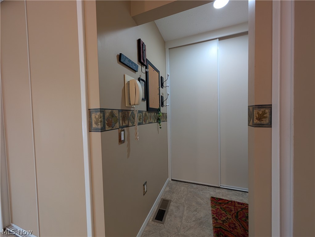 10772 Meadow Trail Strongsville OH 44149