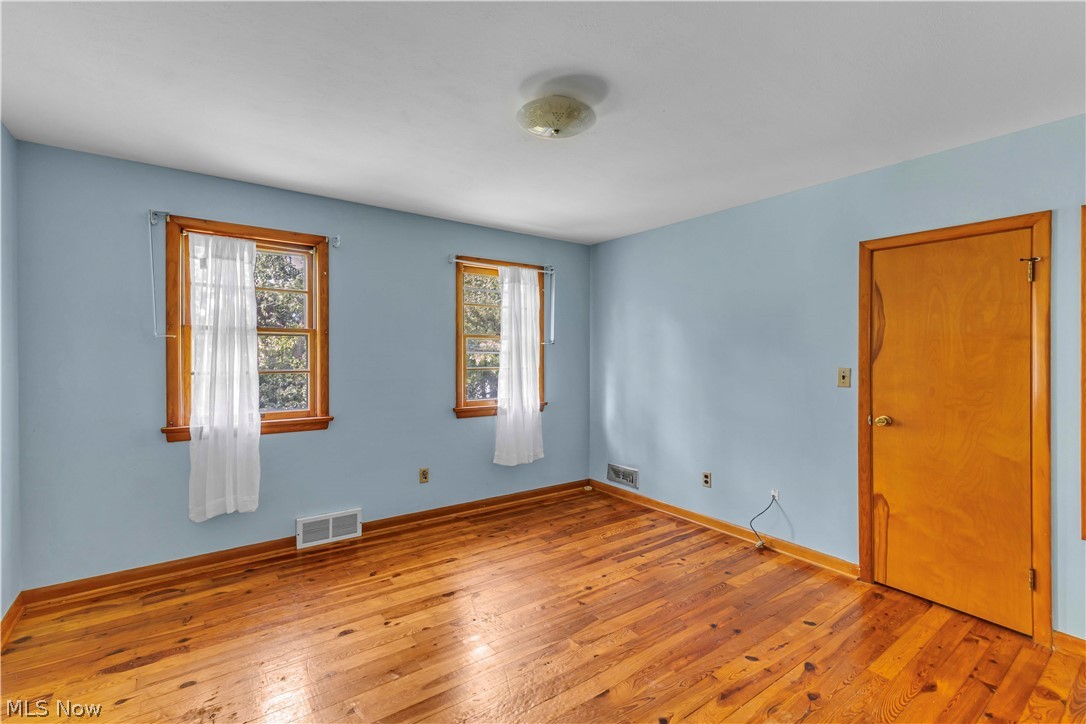 156 Berkshire Road Avon Lake OH 44012