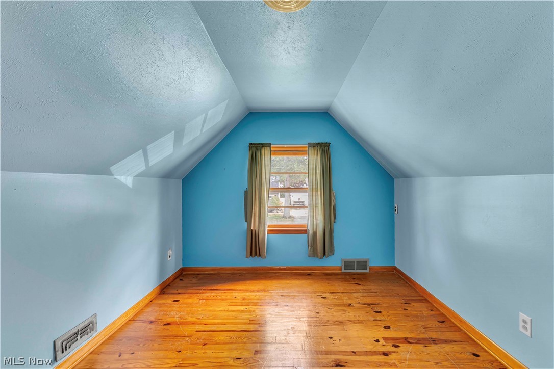 156 Berkshire Road Avon Lake OH 44012