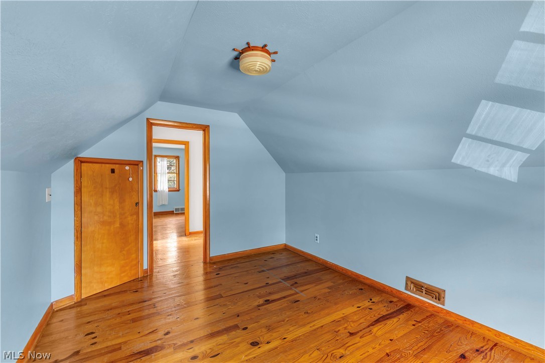156 Berkshire Road Avon Lake OH 44012