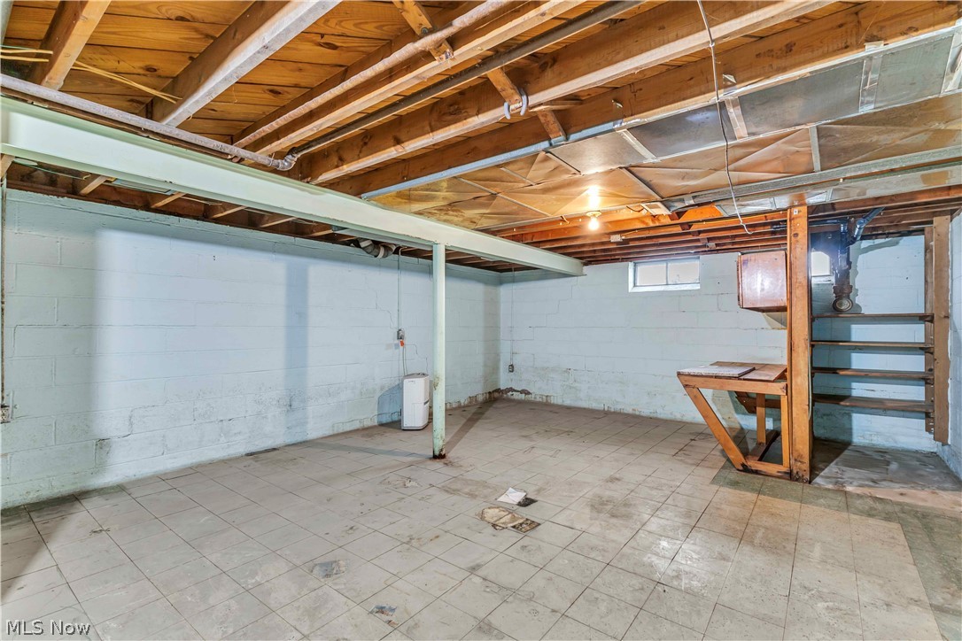156 Berkshire Road Avon Lake OH 44012