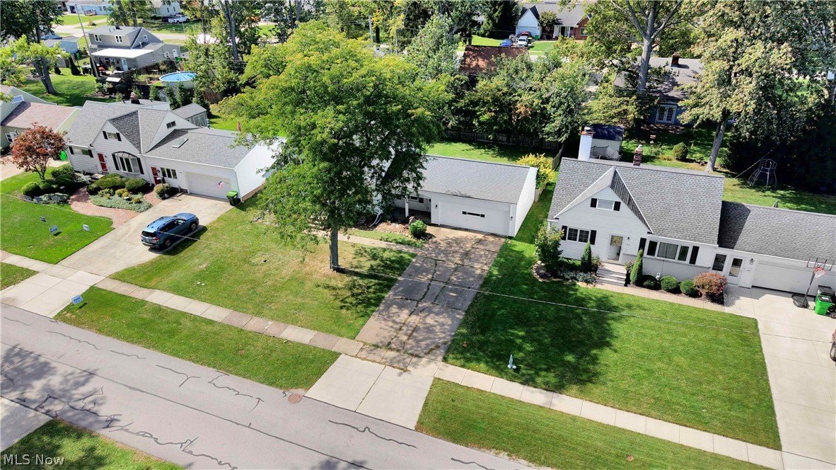 156 Berkshire Road Avon Lake OH 44012