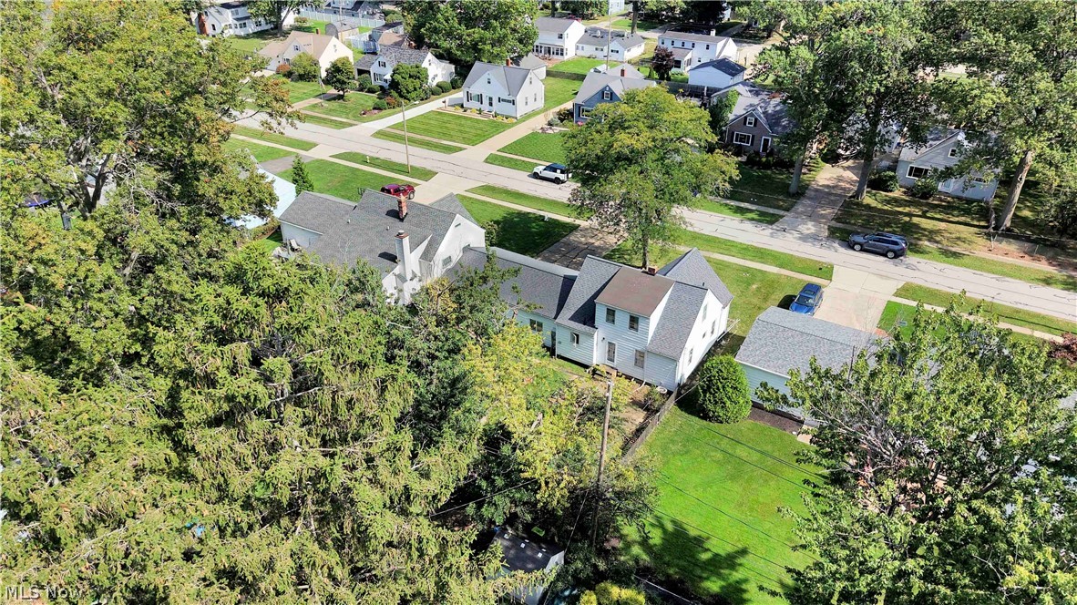156 Berkshire Road Avon Lake OH 44012