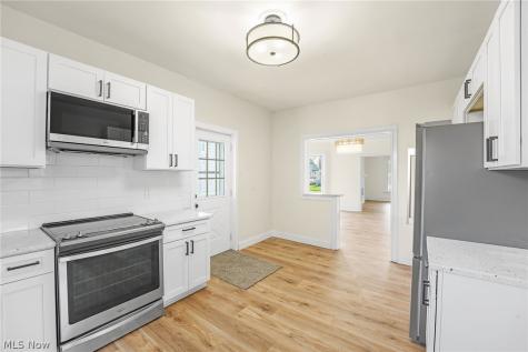 322 W 9th Street Lorain OH 44052