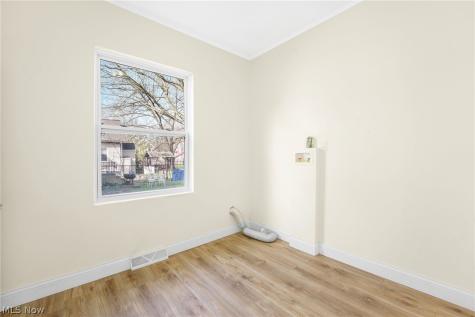 322 W 9th Street Lorain OH 44052