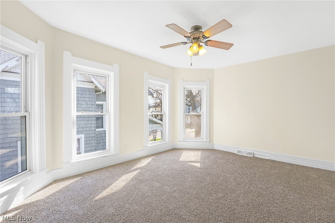 322 W 9th Street Lorain OH 44052