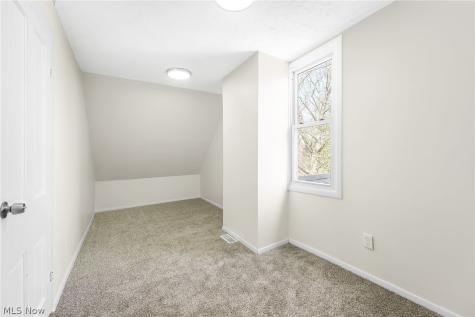 322 W 9th Street Lorain OH 44052