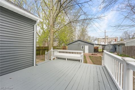 322 W 9th Street Lorain OH 44052
