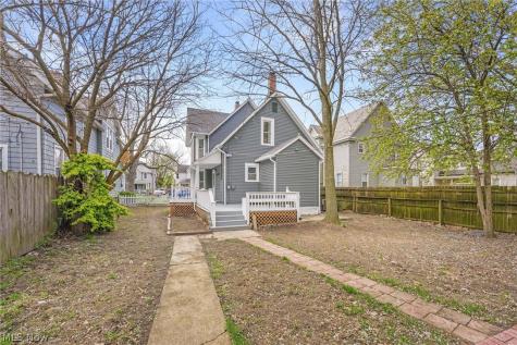 322 W 9th Street Lorain OH 44052