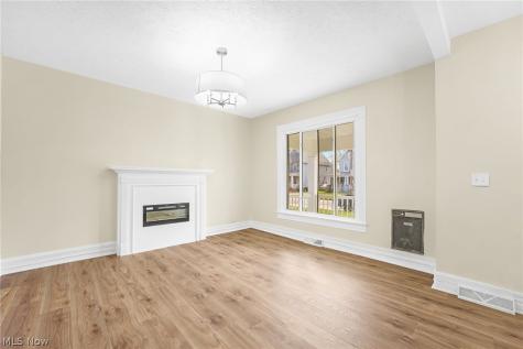 322 W 9th Street Lorain OH 44052
