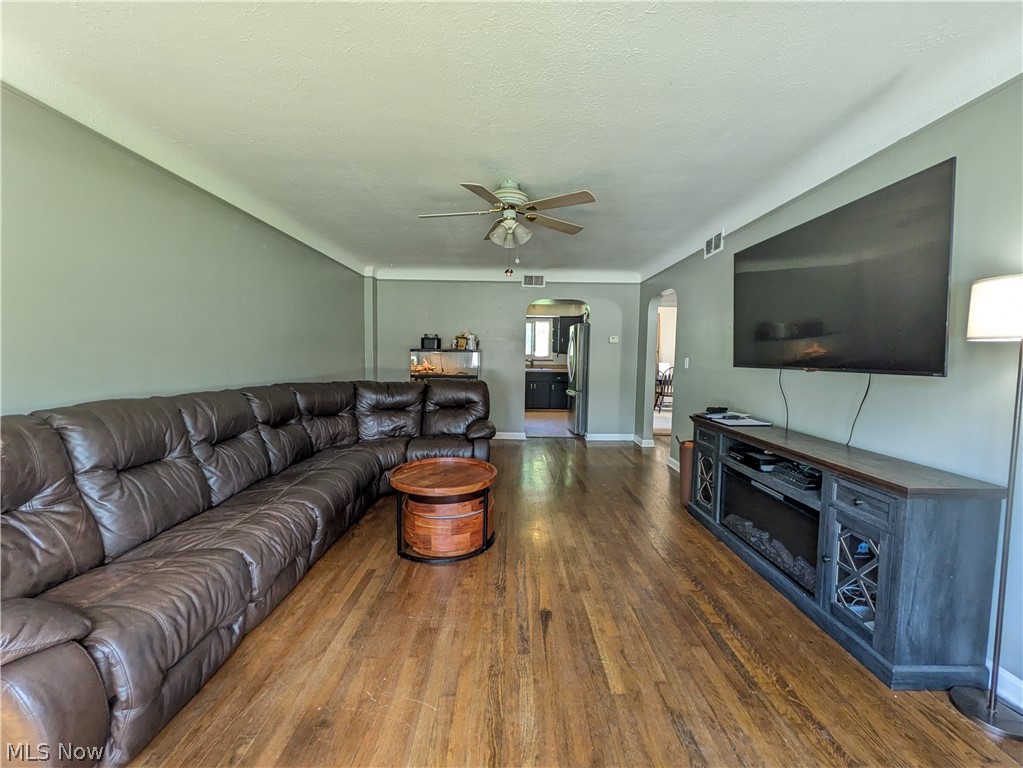 4119 Columbia Road North Olmsted OH 44070