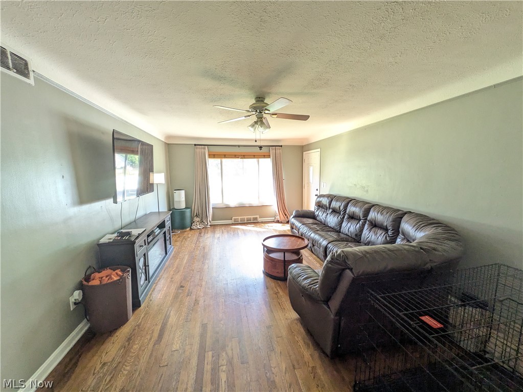 4119 Columbia Road North Olmsted OH 44070