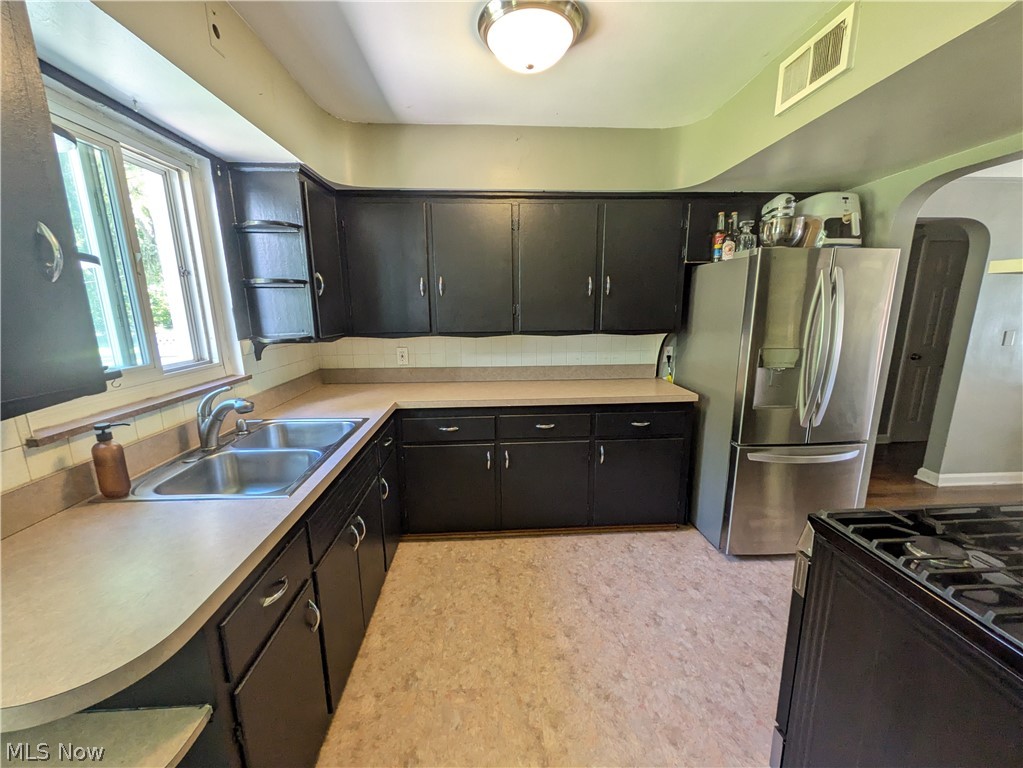4119 Columbia Road North Olmsted OH 44070
