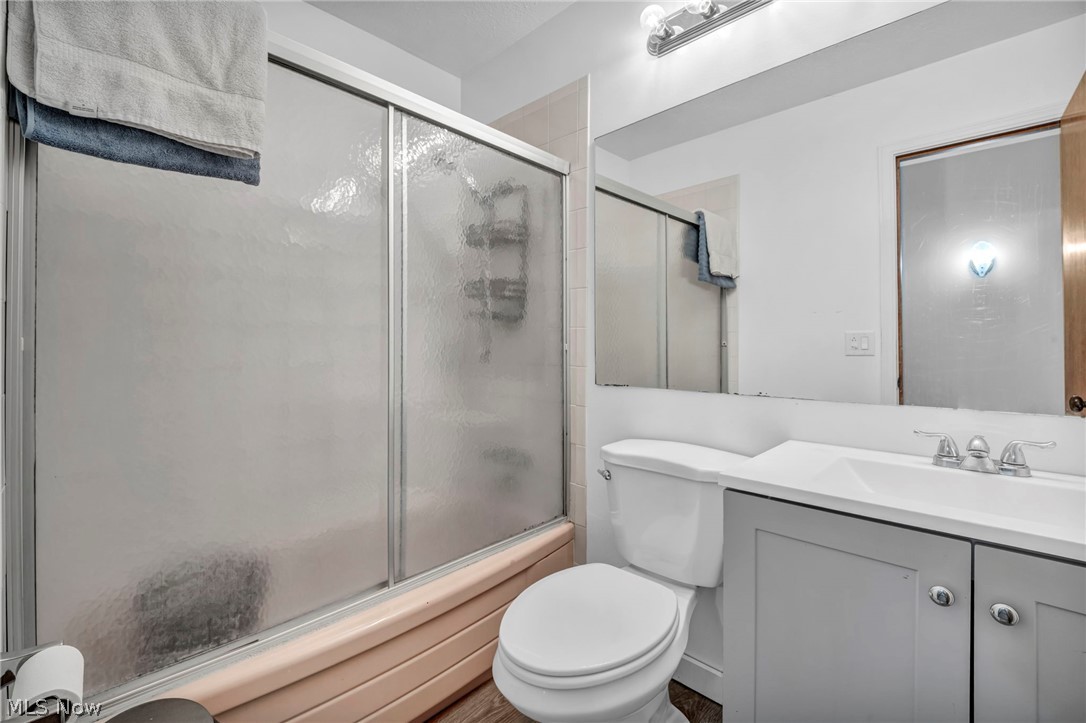 567 Eric Drive Tallmadge OH 44278