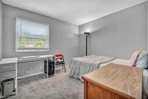 567 Eric Drive Tallmadge OH 44278