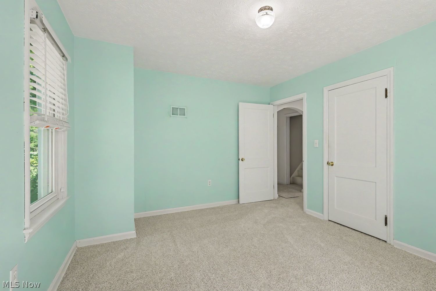 5718 S Ridge Road Madison OH 44057