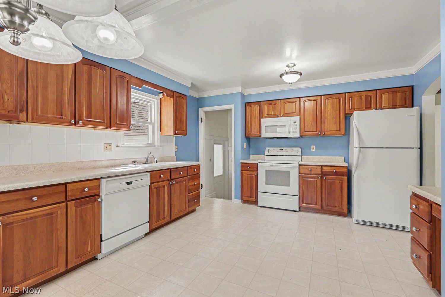 5718 S Ridge Road Madison OH 44057