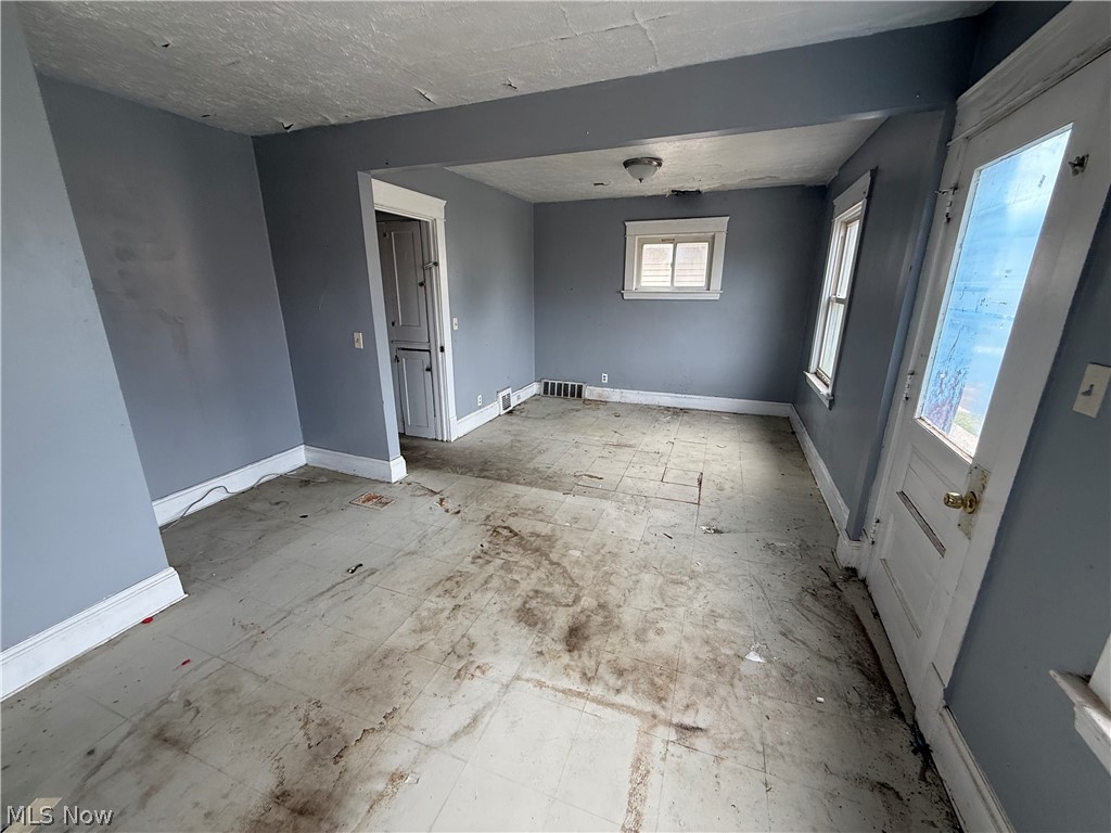 2771 E 118th Street Cleveland OH 44120