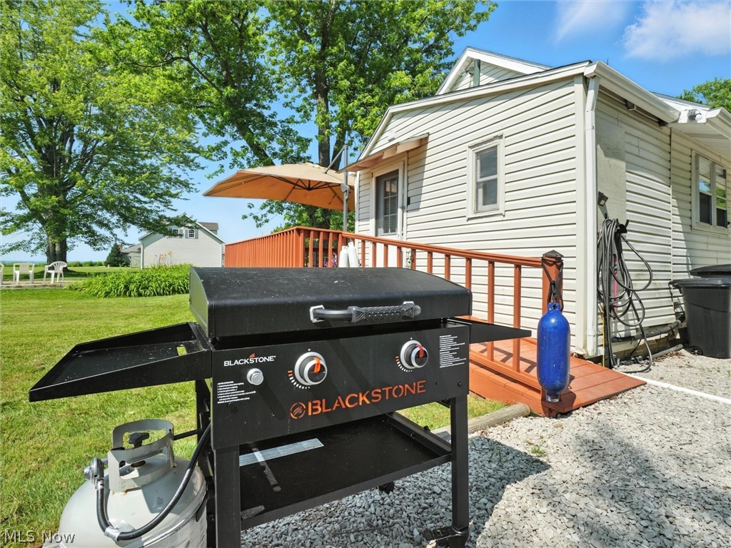 7223 Kenmore Avenue North Kingsville OH 44068