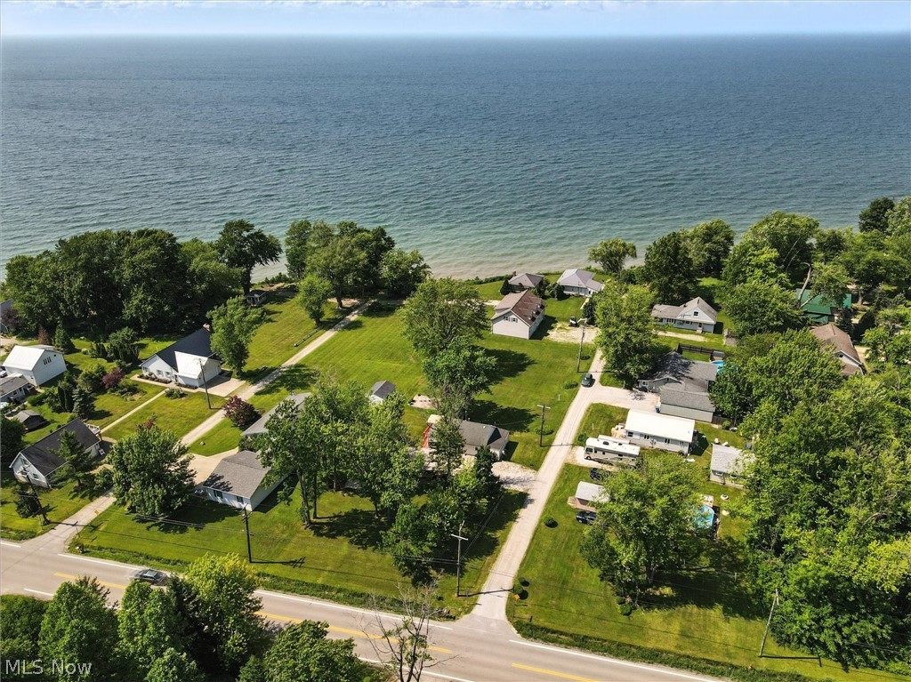 7223 Kenmore Avenue North Kingsville OH 44068
