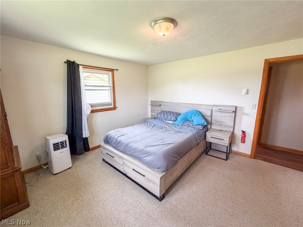 568 12th Street NW Carrollton OH 44615