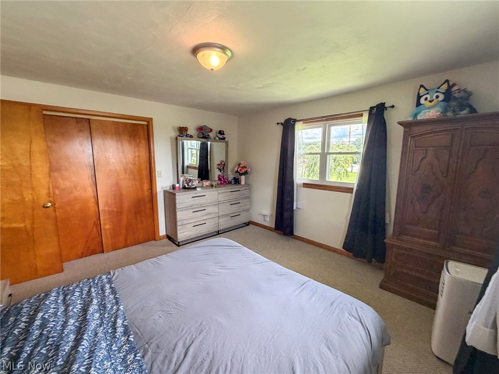 568 12th Street NW Carrollton OH 44615