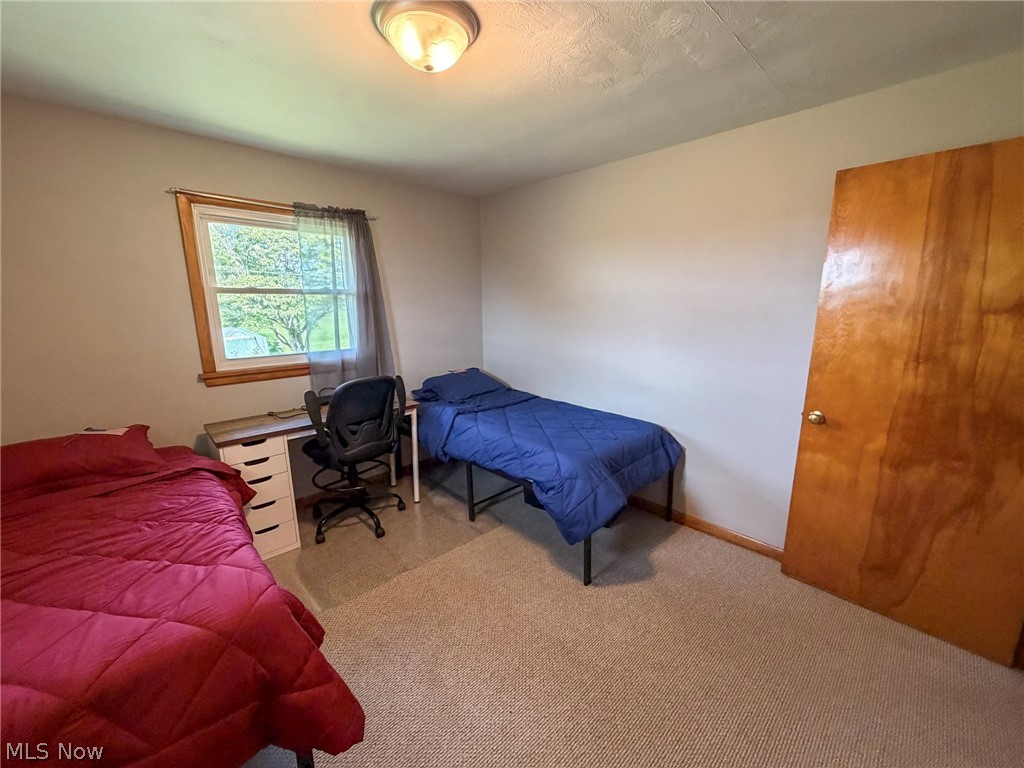568 12th Street NW Carrollton OH 44615