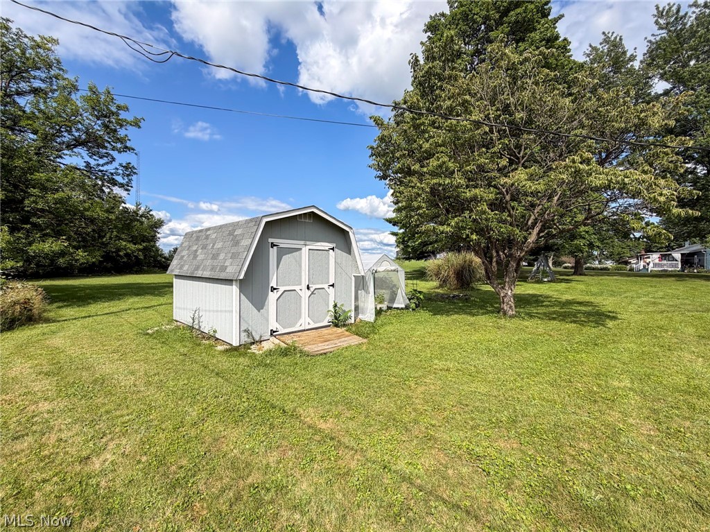 568 12th Street NW Carrollton OH 44615