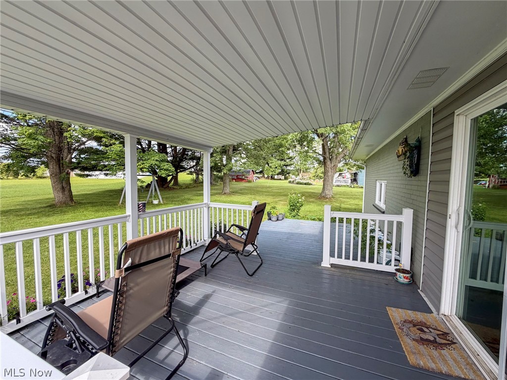 568 12th Street NW Carrollton OH 44615