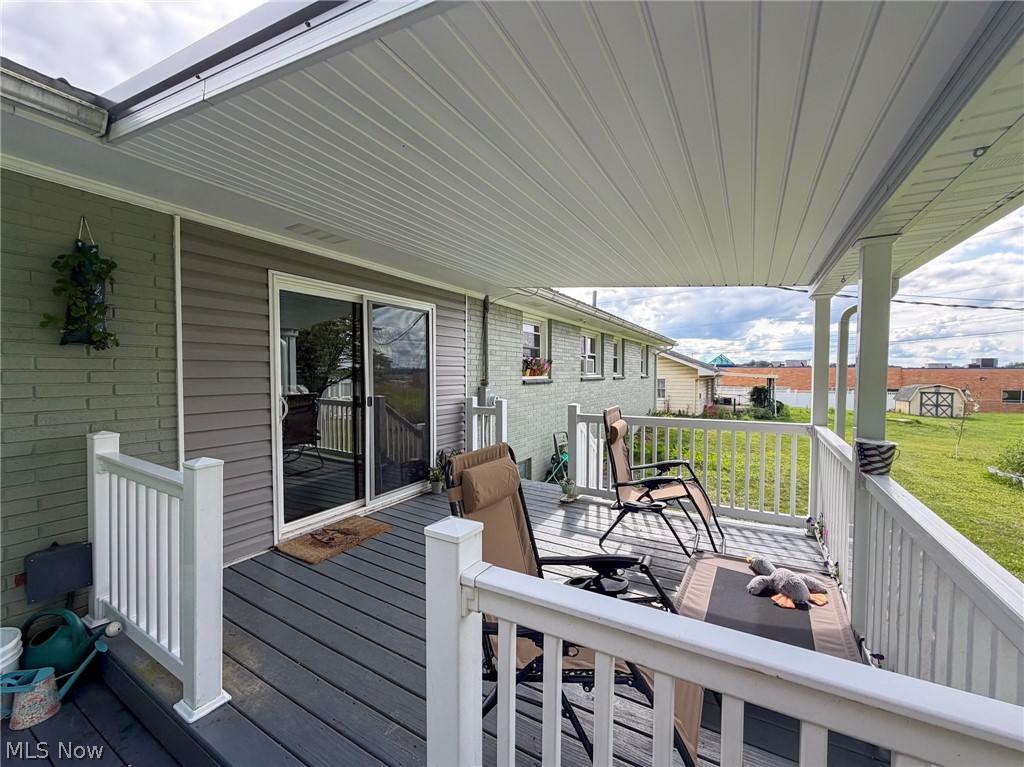 568 12th Street NW Carrollton OH 44615