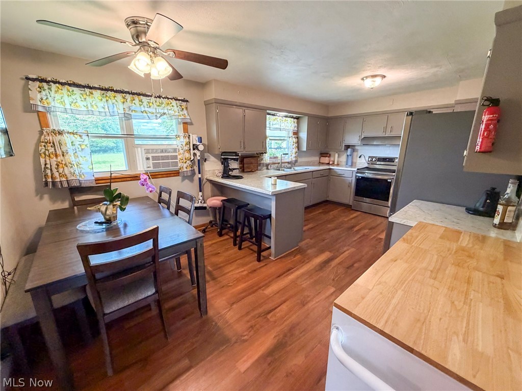 568 12th Street NW Carrollton OH 44615