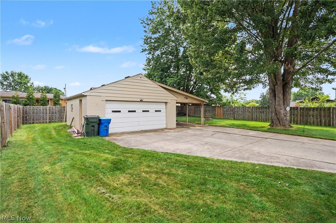 638 Brandon Avenue Struthers OH 44471