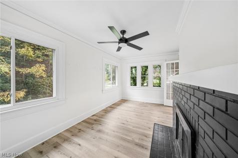 596 Greenwood Avenue Akron OH 44320