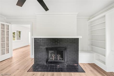 596 Greenwood Avenue Akron OH 44320