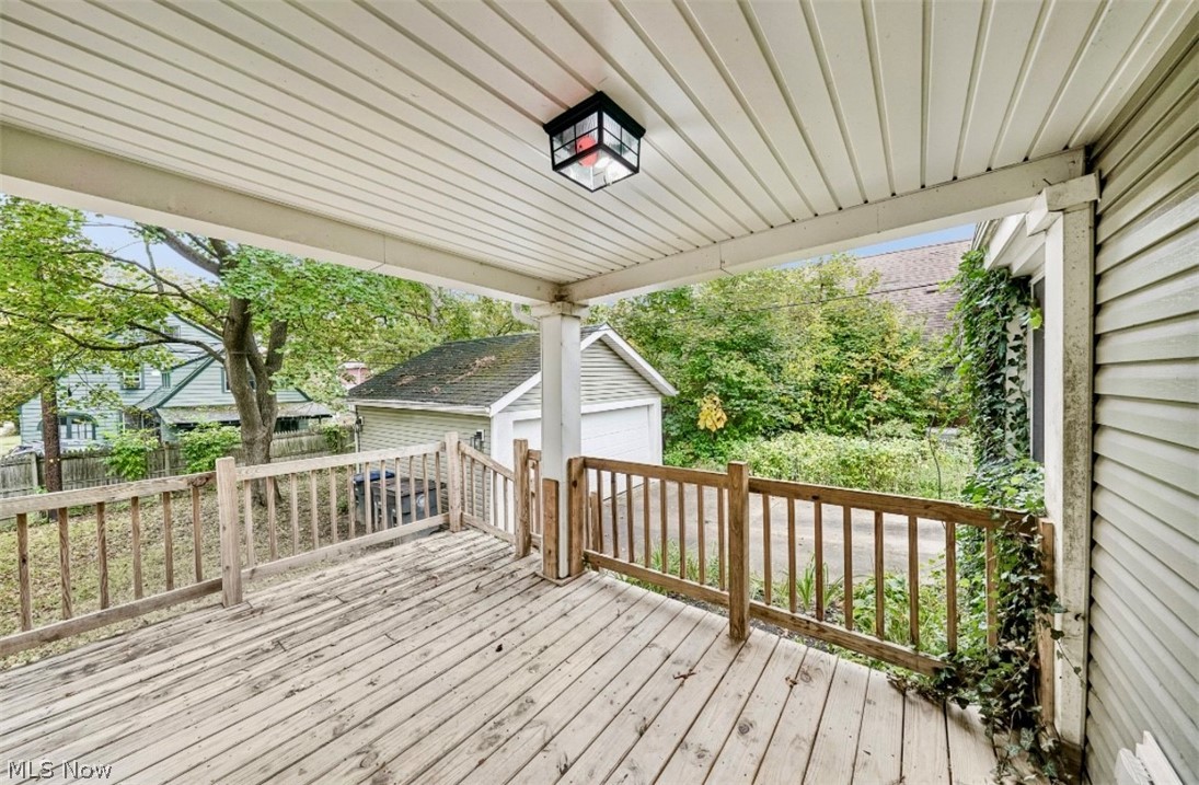 596 Greenwood Avenue Akron OH 44320