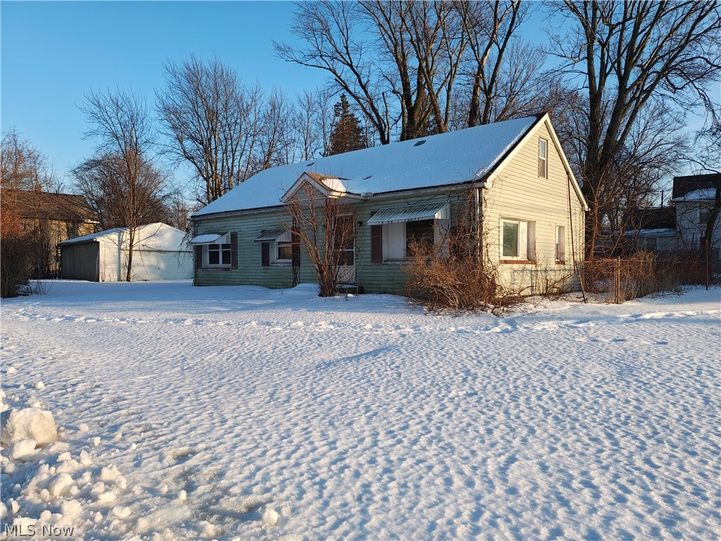 1120 W 43rd Street Ashtabula OH 44004