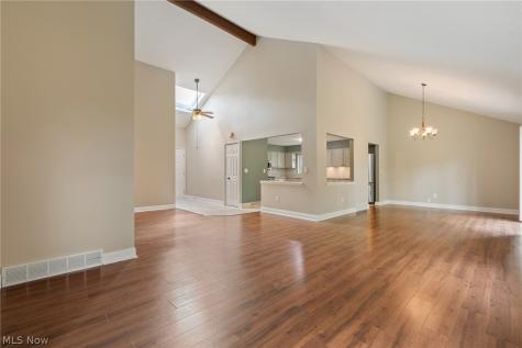 16002 Wedgewood Lane Strongsville OH 44149