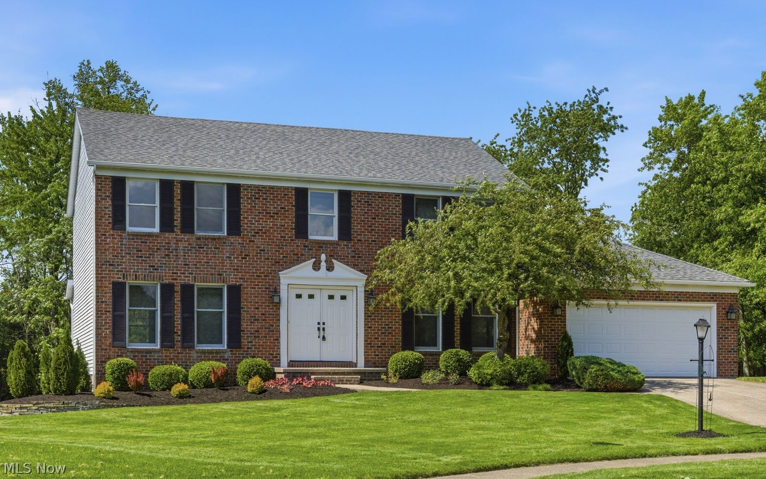 North Royalton OH, 8960 Laurel Lane