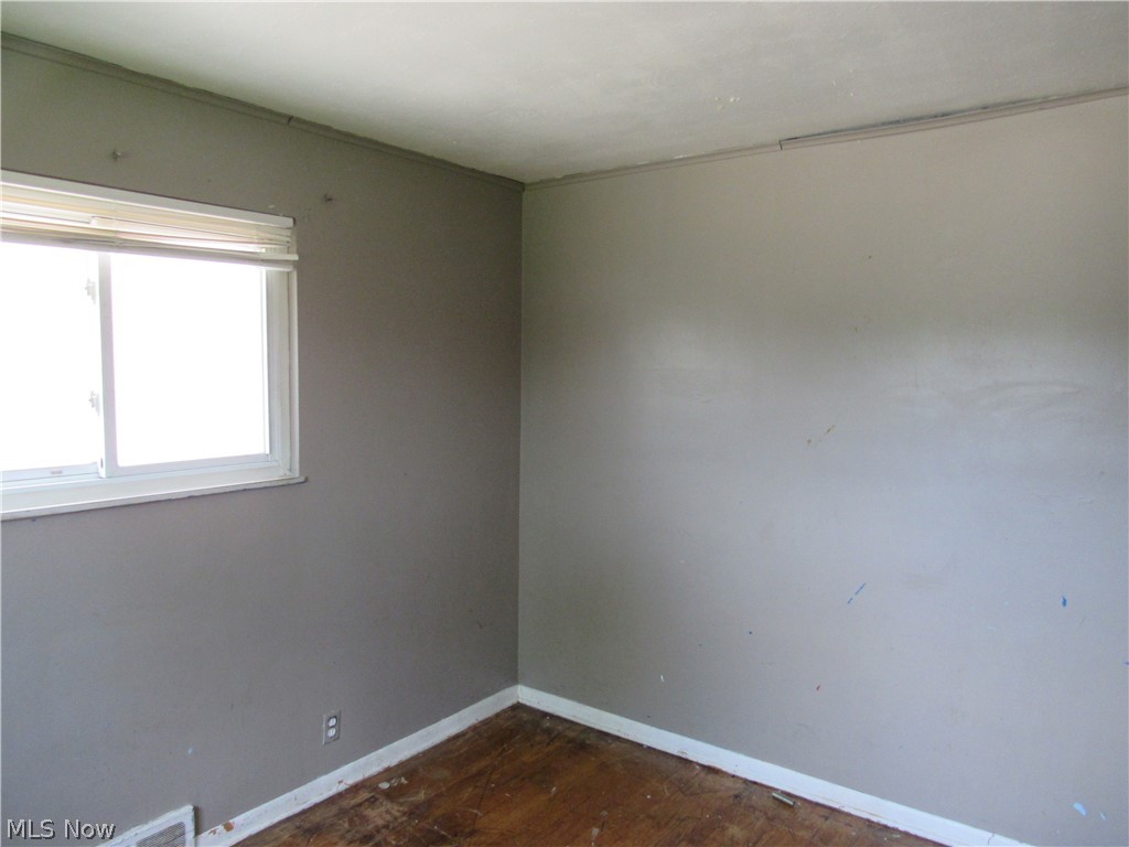 4680 Beechgrove Avenue Garfield Heights OH 44125