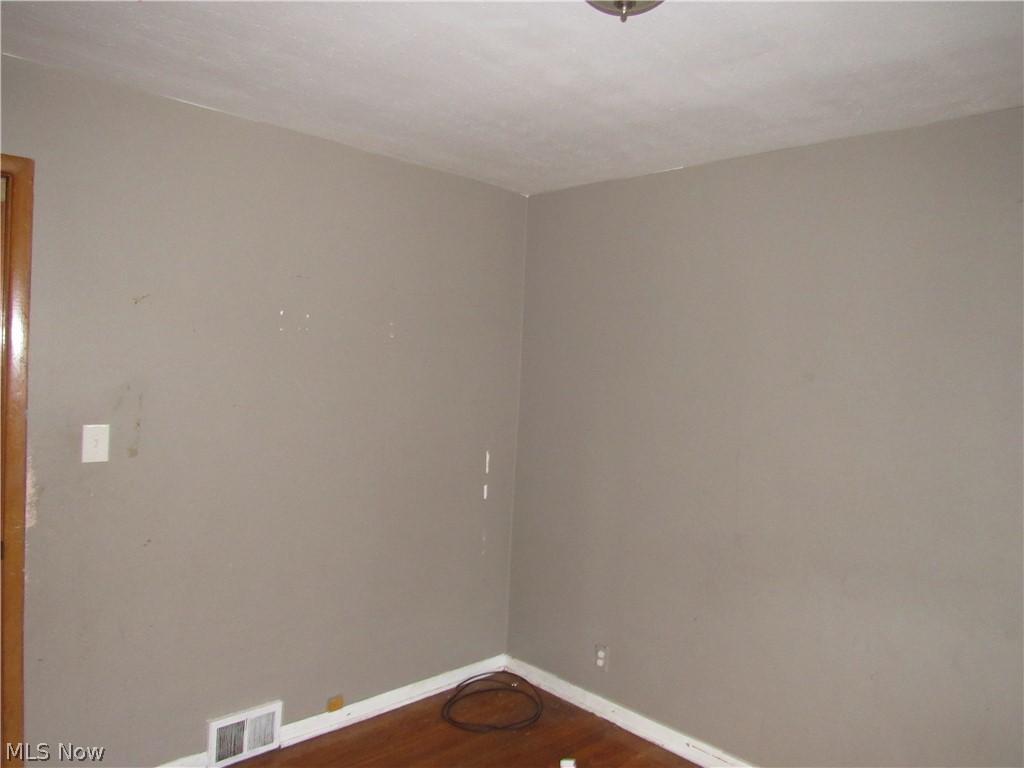 4680 Beechgrove Avenue Garfield Heights OH 44125