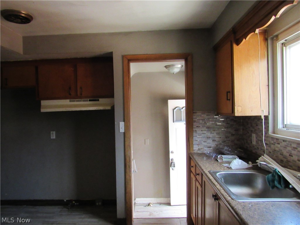 4680 Beechgrove Avenue Garfield Heights OH 44125