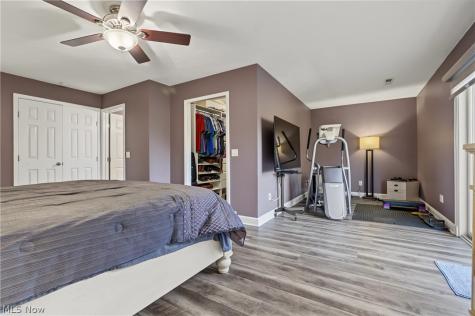 38585 N Bay Drive Willoughby OH 44094