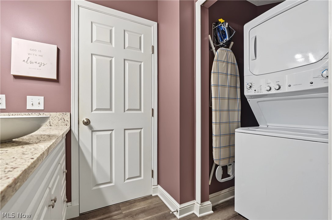 38585 N Bay Drive Willoughby OH 44094