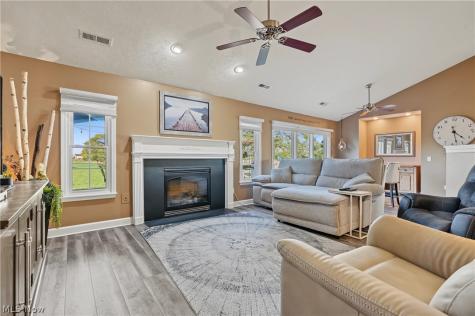 38585 N Bay Drive Willoughby OH 44094