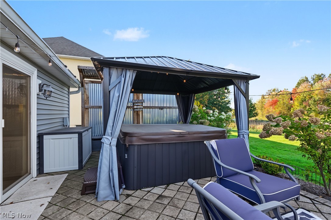 38585 N Bay Drive Willoughby OH 44094