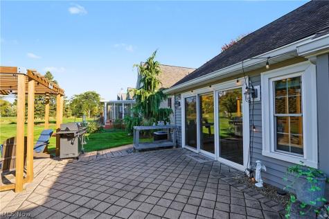 38585 N Bay Drive Willoughby OH 44094