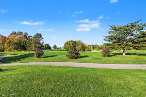 38585 N Bay Drive Willoughby OH 44094