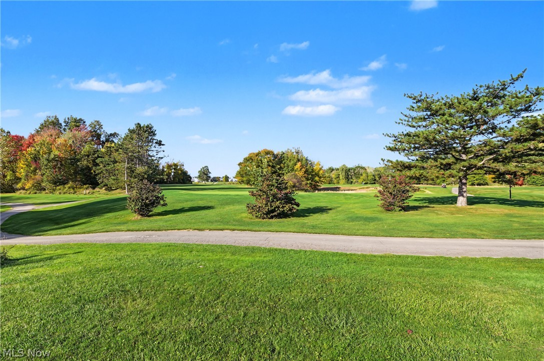38585 N Bay Drive Willoughby OH 44094