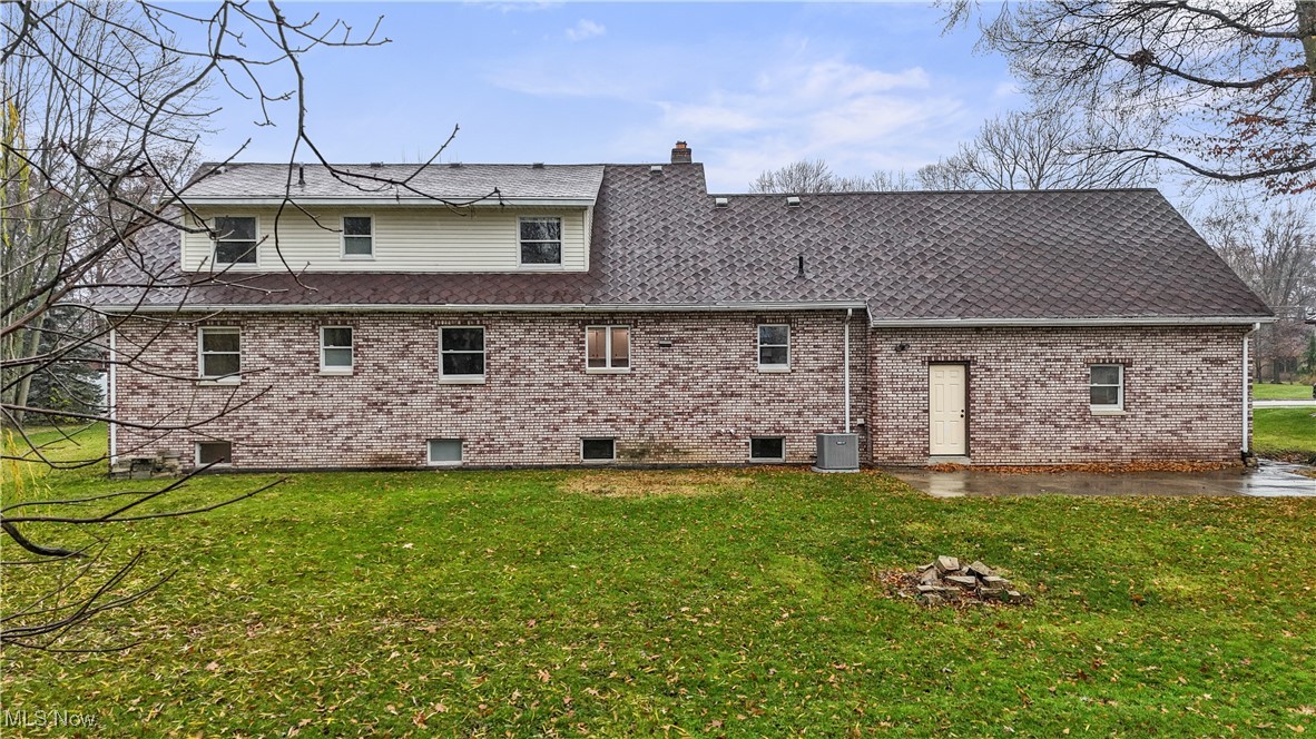 59 Sunset Drive Shelby OH 44875